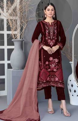 Maroon velvet suit with embroidery sequin  1