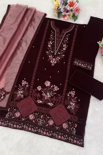 Maroon velvet suit with embroidery sequin 
