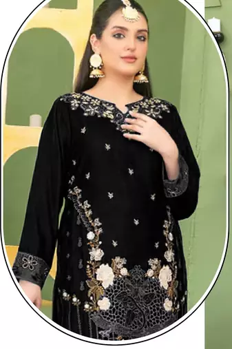 Black velvet suit with embroidery sequin 