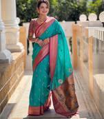 Soft litchi silk paithani jacquard saree (peacock-paithani-rama)