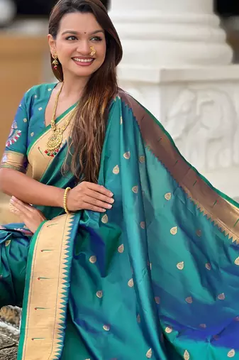 Soft litchi silk paithani jacquard saree (ganpati-paithani-rama)