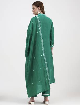 green mul chanderi thread work sequins work straight kurta trouser dupatta set 3