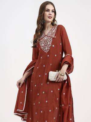 rust mul chanderi thread work sequins work a-line kurta trouser dupatta set 5