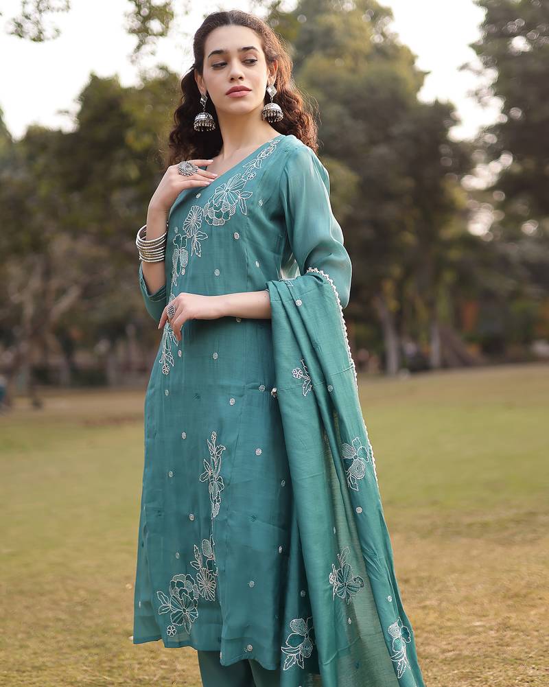 turquoise blue mul chanderi kantha work kurta dupatta pant set