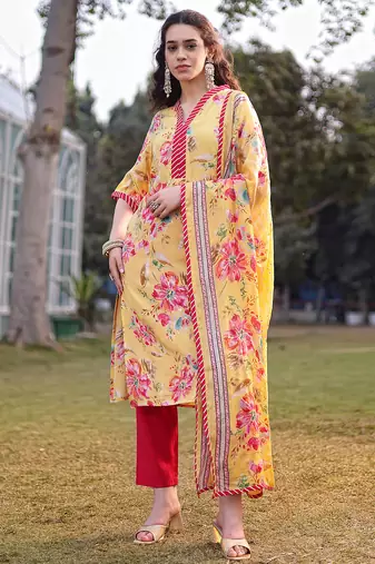 yellow floral print lensing straight kurta trouser dupatta set