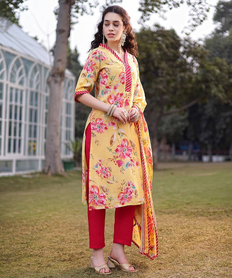 yellow floral print lensing straight kurta trouser dupatta set