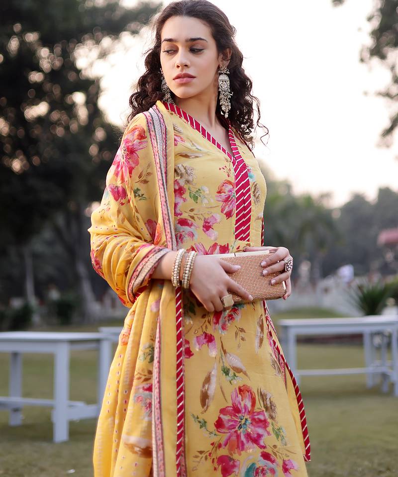 yellow floral print lensing straight kurta trouser dupatta set
