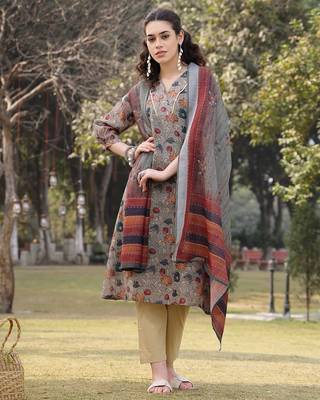 green floral print lilen a line have a lining kurta trouser dupatta set 1