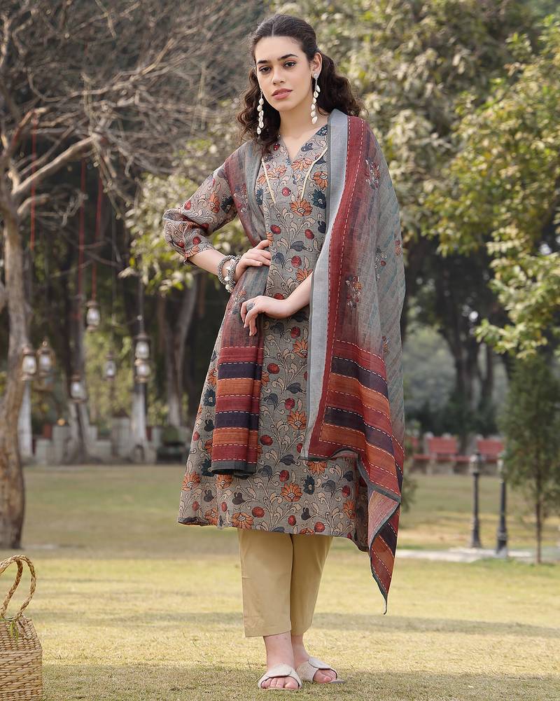 green floral print lilen a line have a lining kurta trouser dupatta set