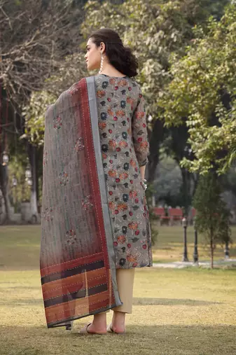 green floral print lilen a line have a lining kurta trouser dupatta set