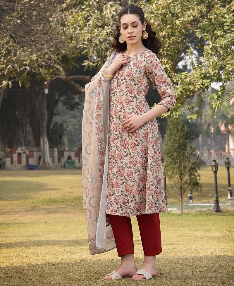 beige floral print lilen a line have a lining kurta trouser dupatta set