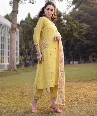 yellow resham embroidery a-line chanderi silk kurta trouser dupatta set 2