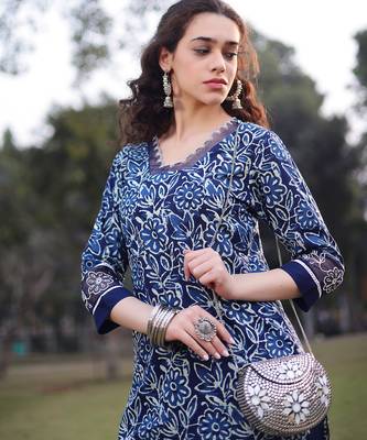 blue cotton lace work square neck straight kurta palazzo set 5