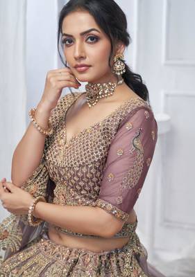 light mauve embroidered net lehenga choli With Dupatta 2