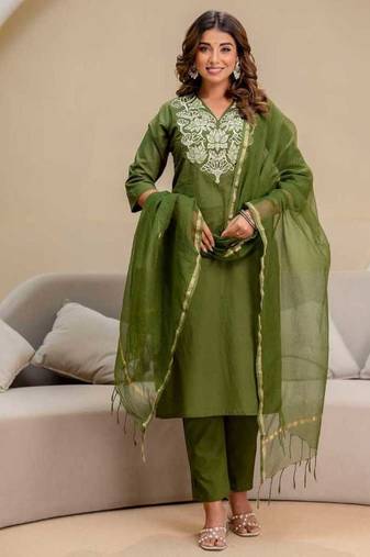 green cotton embroidered kurta set