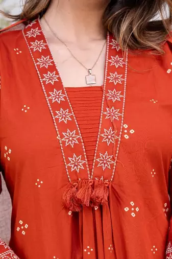 Pink cotton embroidered kurta set