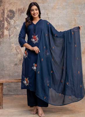 blue cotton embroidered kurta set 2
