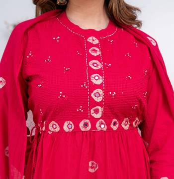 Pink cotton embroidered kurta set 3