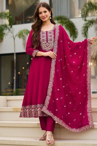 Women ethnic motifs embroidered panelled kurta with trousers & with dupatta