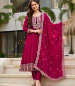 Women ethnic motifs embroidered panelled kurta with trousers & with dupatta