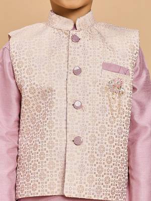 Boys lilac cotton silk kurta & pyjama set with jacquard nehru jacket 3