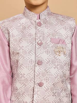 Boys lilac cotton silk kurta & pyjama set with jacquard cotton silk kurta & pyjama set with jacquard nehru jacket 3