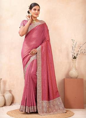 gajri color kesariya two tone silk blend embroidered saree 2
