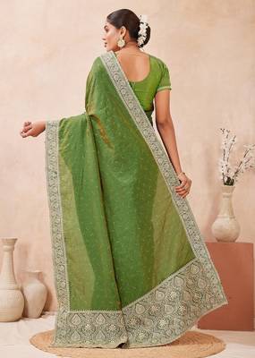 mehandi color kesariya two tone silk blend embroidered saree 4