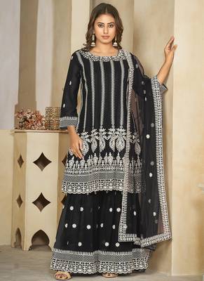 Black georgette embroidered palazzo suit 2