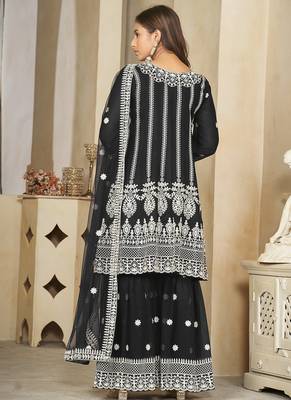 Black georgette embroidered palazzo suit 4