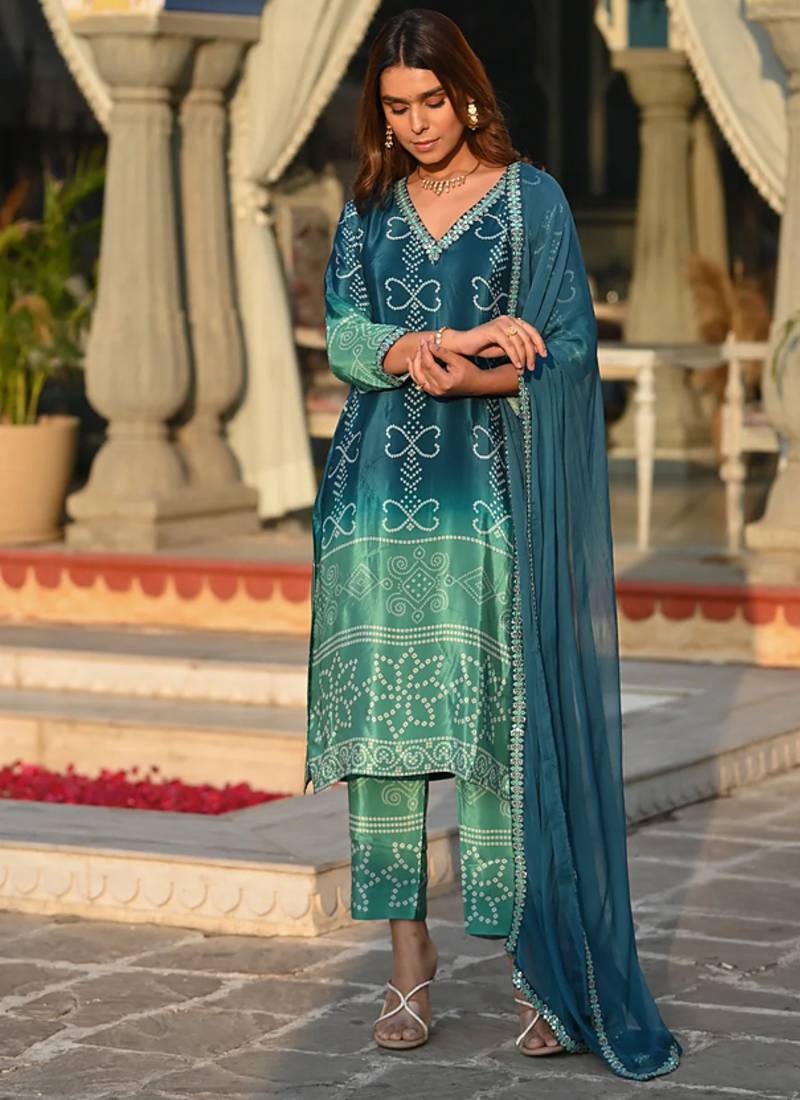 Women bandhani printed regular kurta with trousers & with dupatta