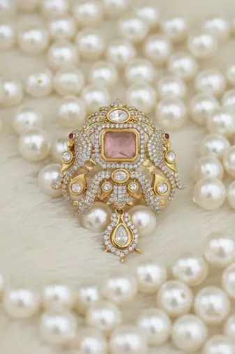 Unisex victorian moissanite polki brass pendant – victorina double golden plating