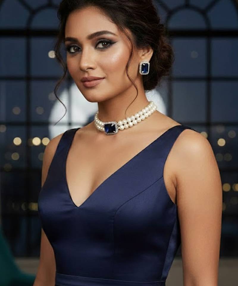 Victorian polish shell pearl choker with blue cz centerpiece