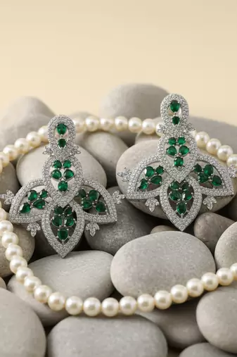 Silver polish bridal necklace set with green doublets & cz stones