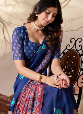 royal blue georgette saree with geometric prints 5
