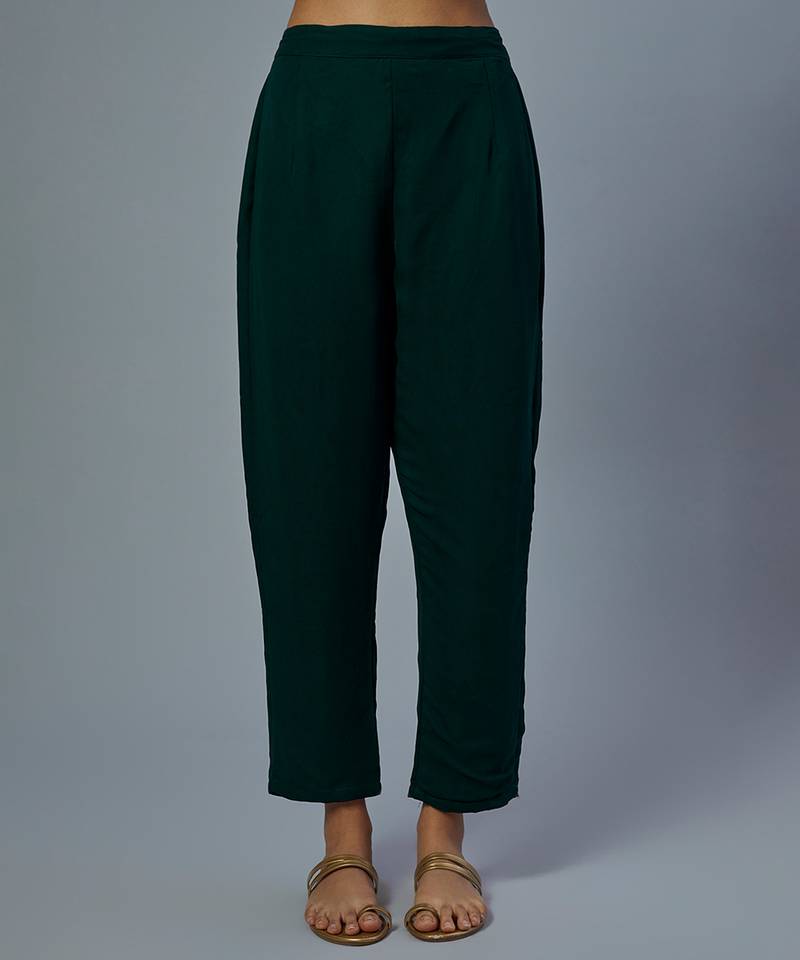 Green embroidered georgette kaftan set