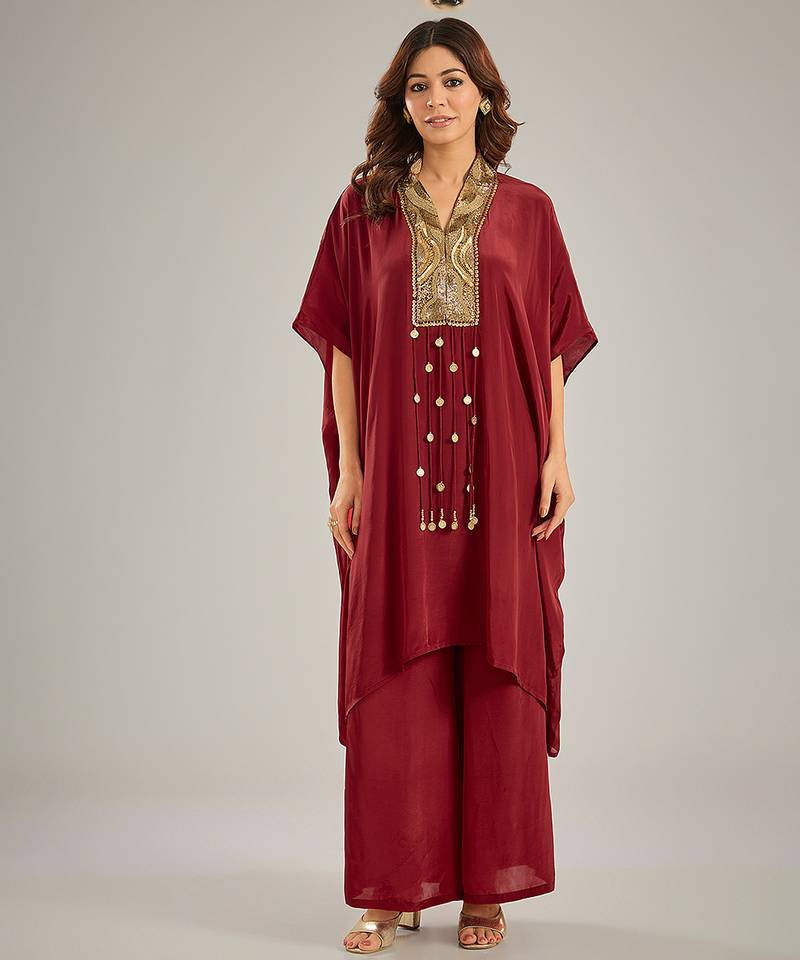 Maroon embroidered crepe kaftan set