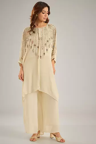 Ivory embroidered silk kaftan set