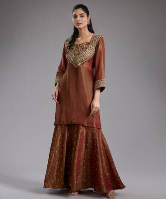 Pink embroidered tissue sharara set 1