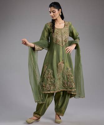 Green embroidered tissue anarkali 1