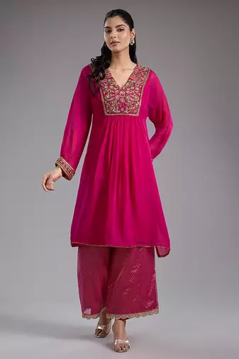 Pink embroidered organza kurta set