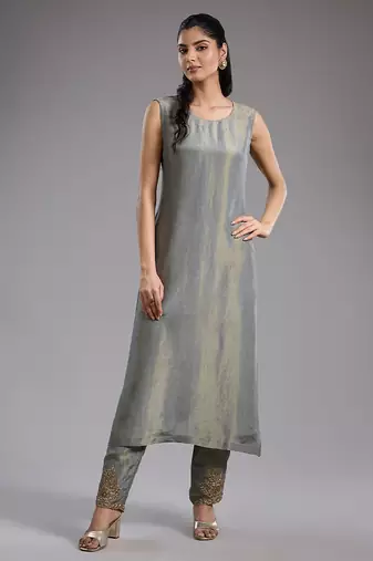 Grey embroidered tissue co ord set