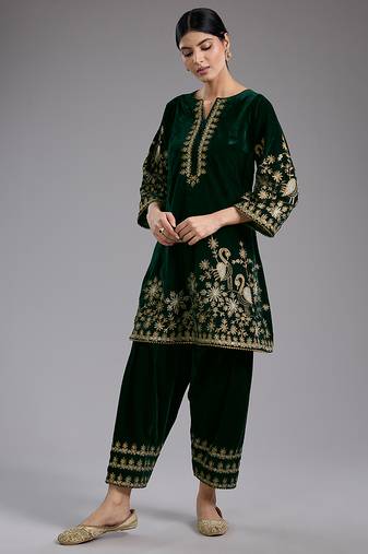 Green embroidered velvet kurta set