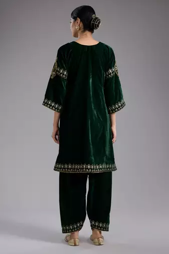 Green embroidered velvet kurta set
