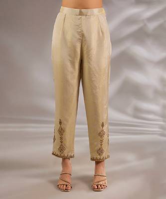Ivory embroidered tissue kurta set 3