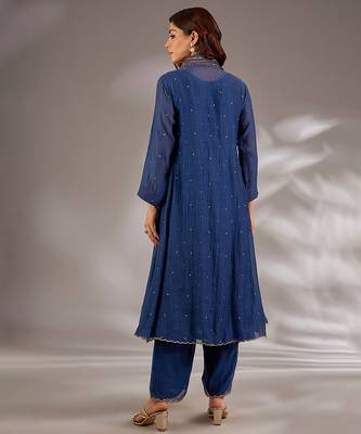 Blue embroidered chanderi kurta set 2