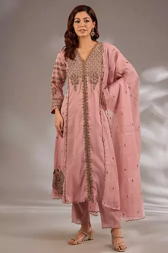 Pink embroidered chanderi kurta set