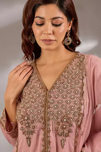 Pink embroidered chanderi kurta set