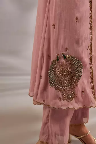 Pink embroidered chanderi kurta set