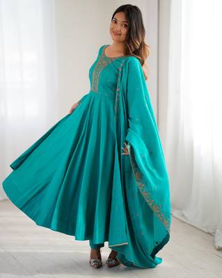  roman chanderi silk anarkali set with dupatta 1